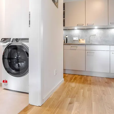 Sturmvogel Im Koe8 Apartman *