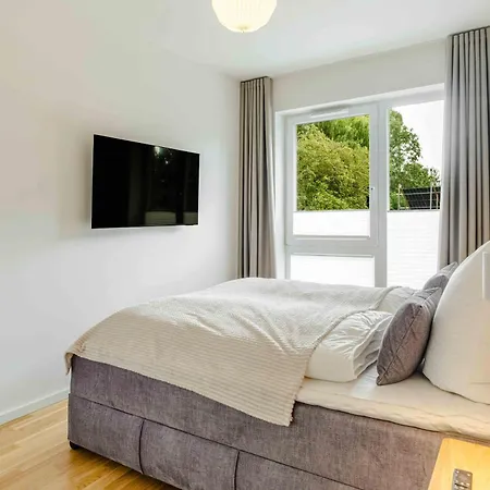 Sturmvogel Im Koe8 Apartman *